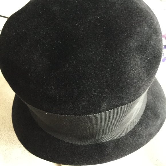 Deluxe Velour Merrimac Body ladies Hat